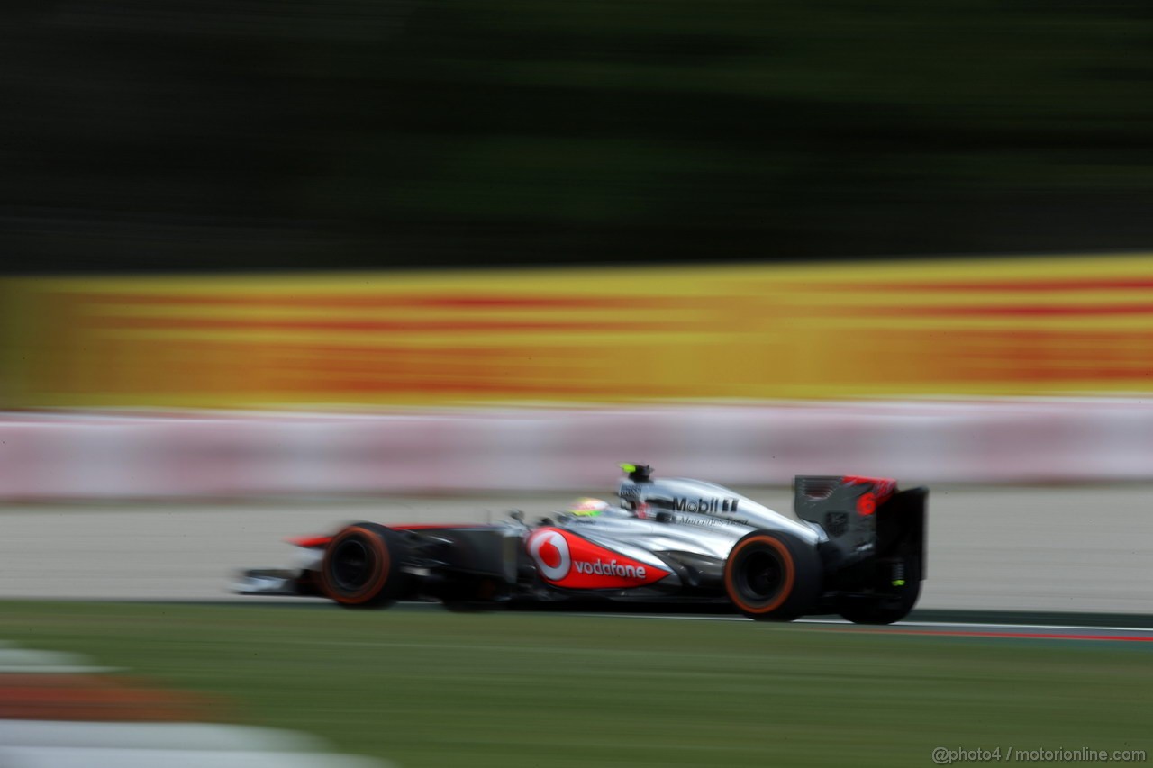 GP SPAGNA, 10.05.2013- Prove Libere 2, Sergio Perez (MEX) McLaren MP4-28 