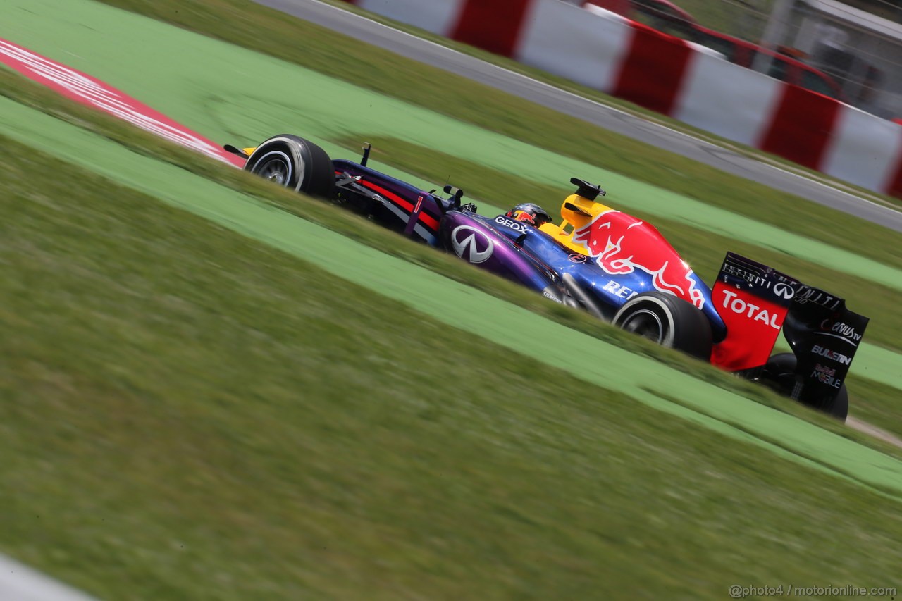 GP SPAGNA, 10.05.2013- Prove Libere 2, Sebastian Vettel (GER) Red Bull Racing RB9 