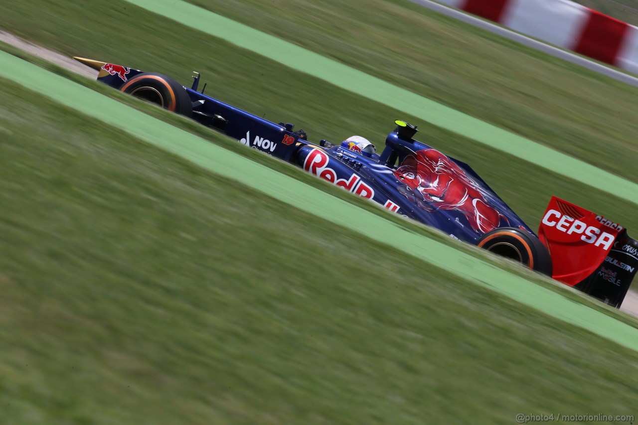 GP SPAGNA, 10.05.2013- Prove Libere 2, Daniel Ricciardo (AUS) Scuderia Toro Rosso STR8 