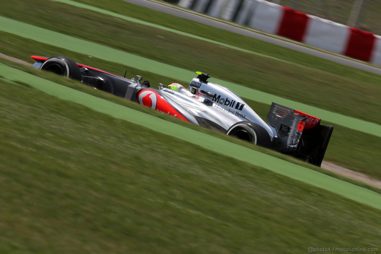 GP SPAGNA, 10.05.2013- Prove Libere 2, Sergio Perez (MEX) McLaren MP4-28 
