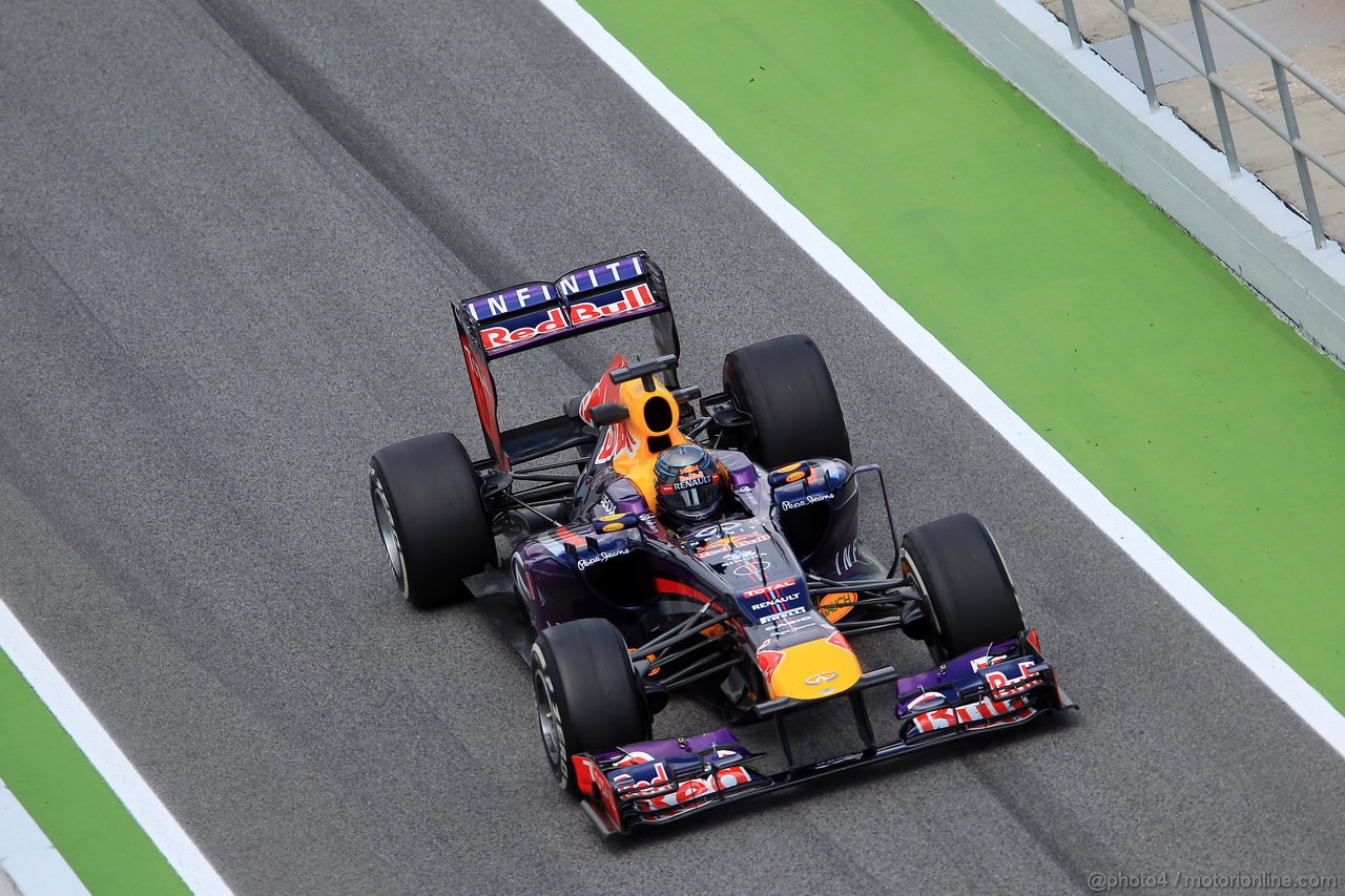 GP SPAGNA, 10.05.2013- Prove Libere 2, Sebastian Vettel (GER) Red Bull Racing RB9