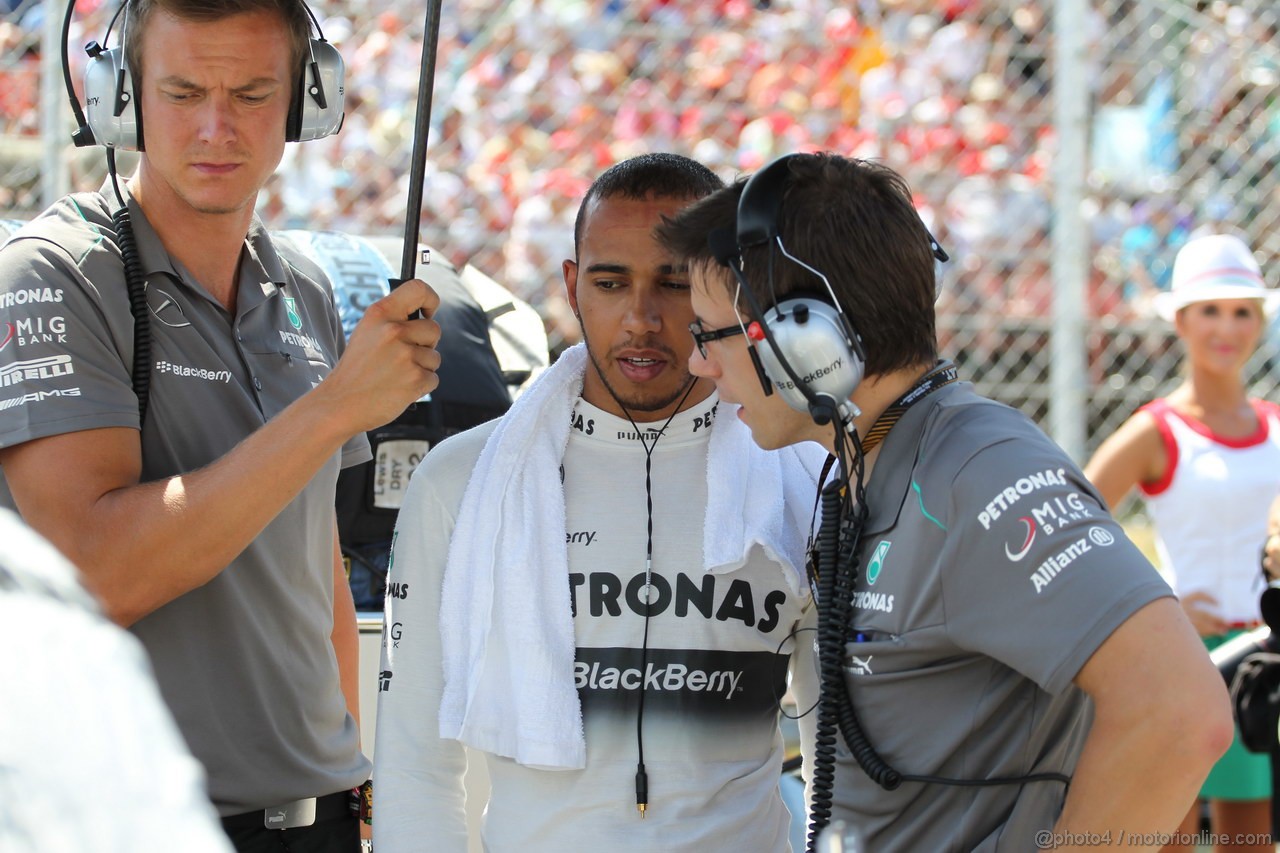 GP UNGHERIA, 28.07.2013- Gara, griglia: Lewis Hamilton (GBR) Mercedes AMG F1 W04