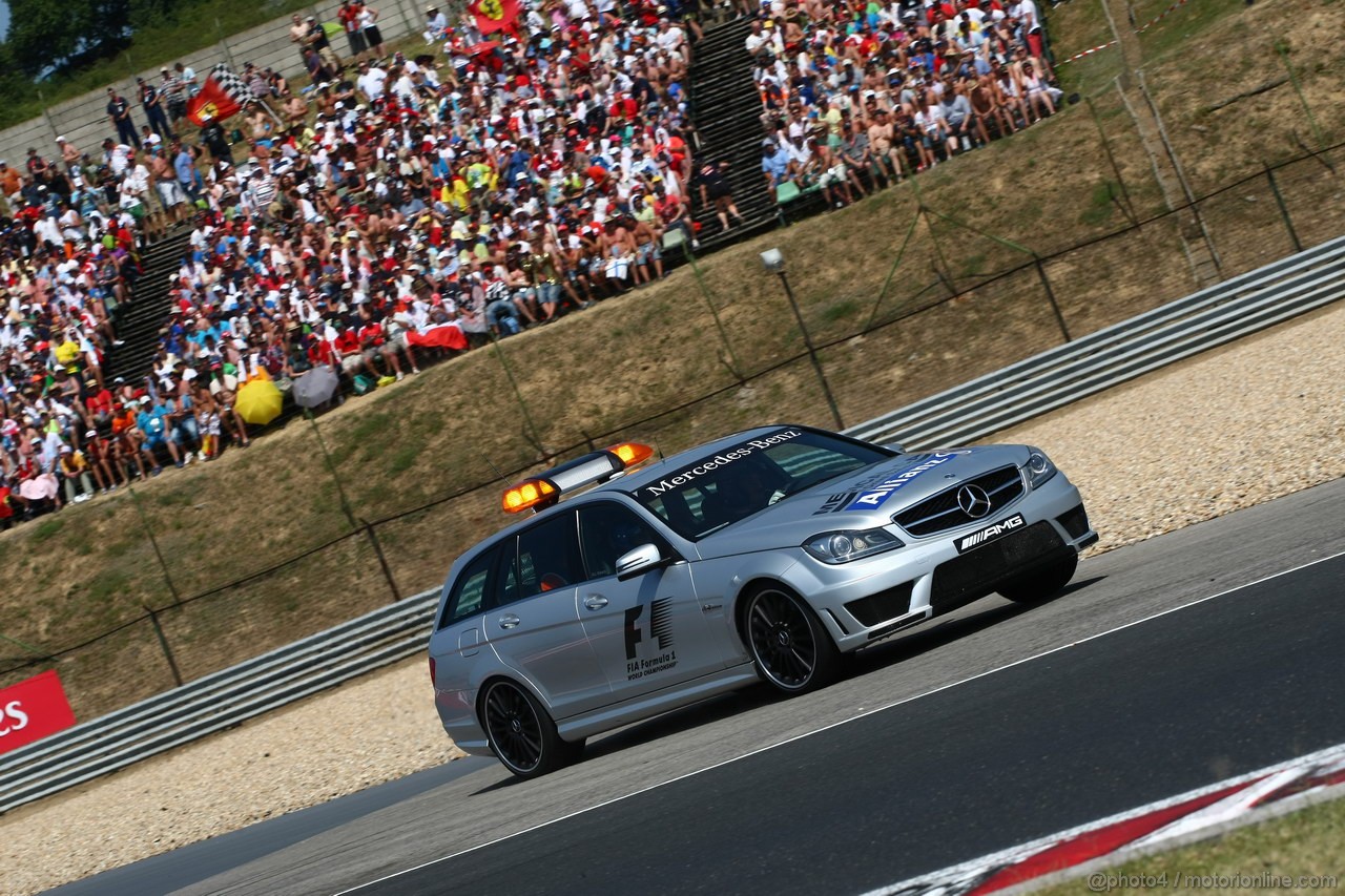 GP UNGHERIA, 28.07.2013- Gara, The Medical Car