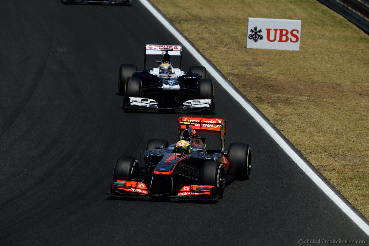 GP UNGHERIA, 28.07.2013- Gara, Sergio Perez (MEX) McLaren MP4-28