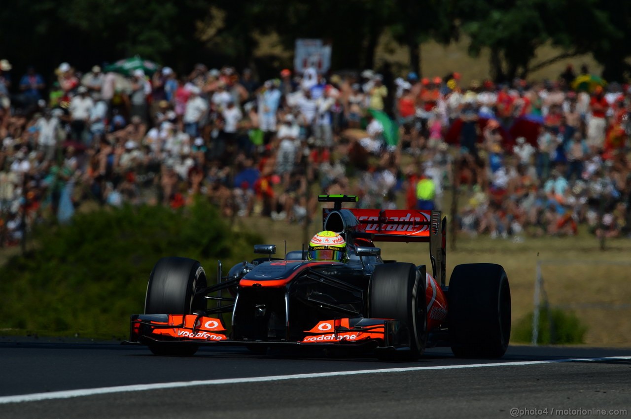 GP UNGHERIA, 28.07.2013- Gara, Sergio Perez (MEX) McLaren MP4-28