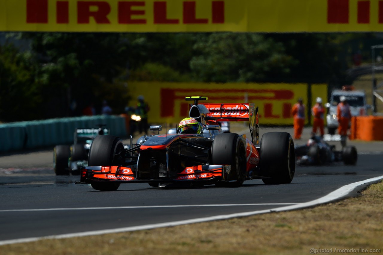 GP UNGHERIA, 28.07.2013- Gara, Sergio Perez (MEX) McLaren MP4-28