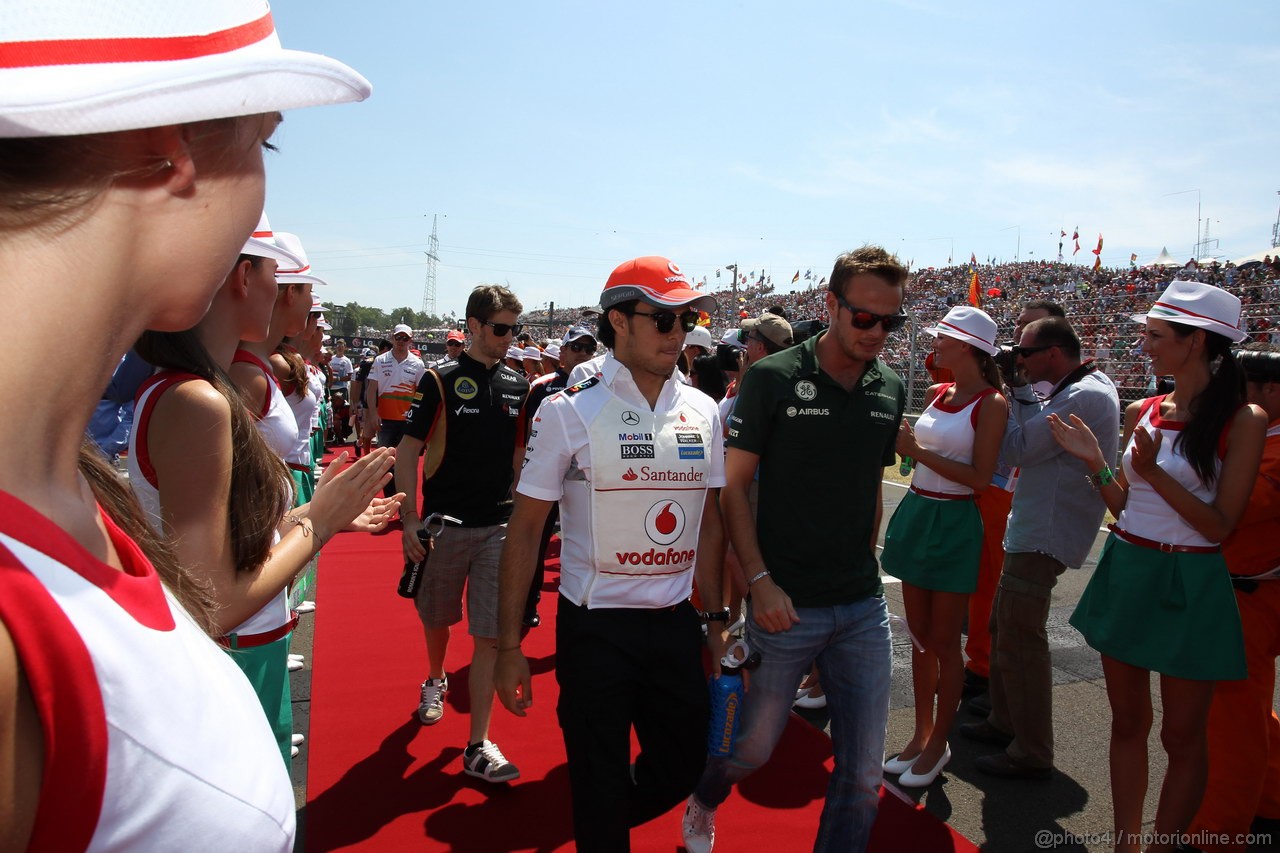 GP UNGHERIA, 28.07.2013- Gara, Sergio Perez (MEX) McLaren MP4-28