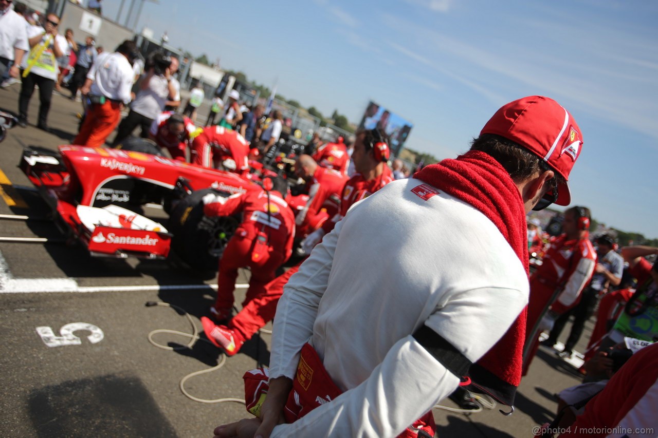 GP UNGHERIA, 28.07.2013- Gara,griglia: Fernando Alonso (ESP) Ferrari F138