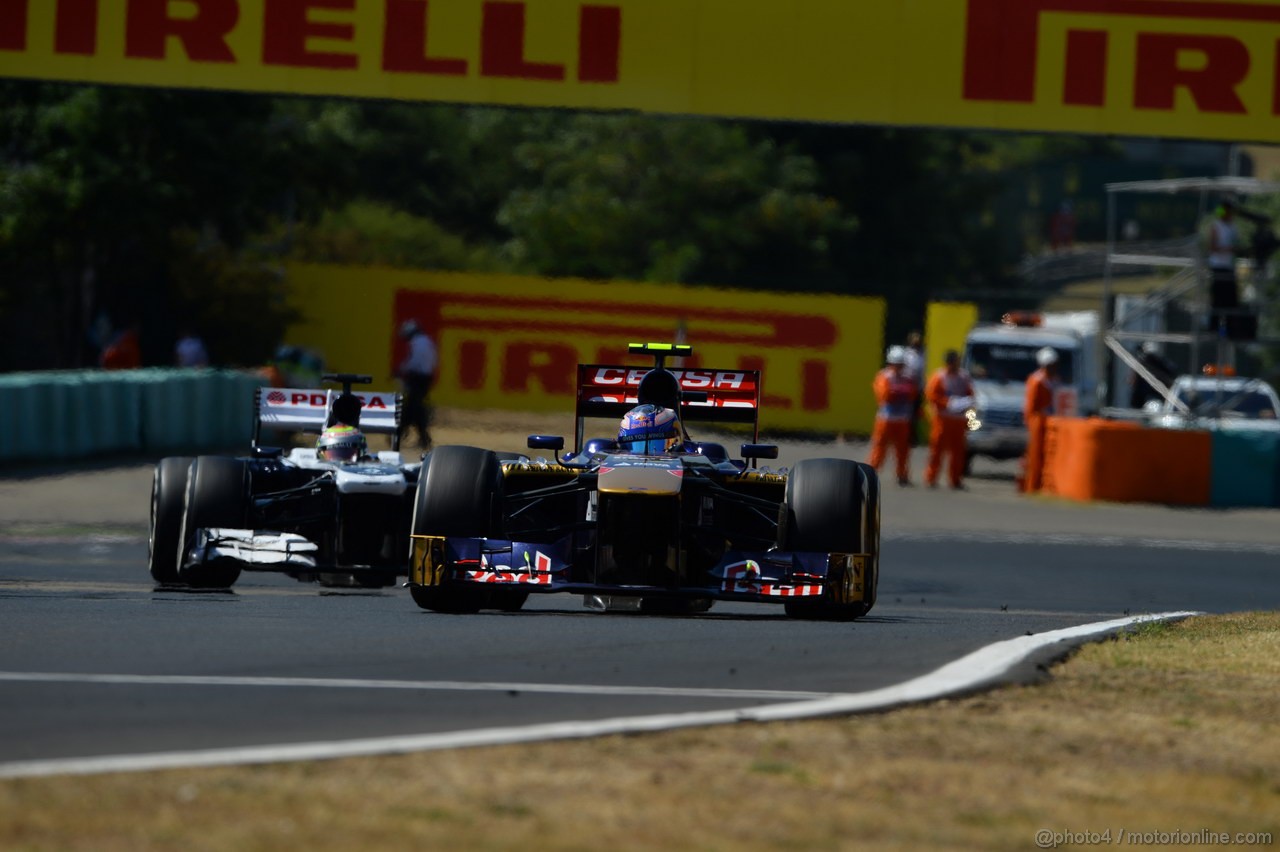 GP UNGHERIA, 28.07.2013- Gara, Daniel Ricciardo (AUS) Scuderia Toro Rosso STR8