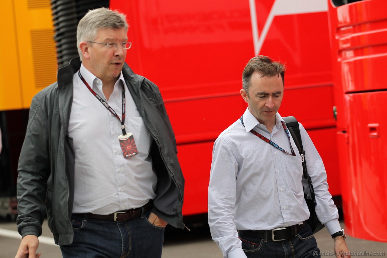GP UNGHERIA, 25.07.2013- Ross Brawn (GBR), Team Principal, Mercedes GP e Martin Whitmarsh (GBR), Chief Executive Officer Mclaren