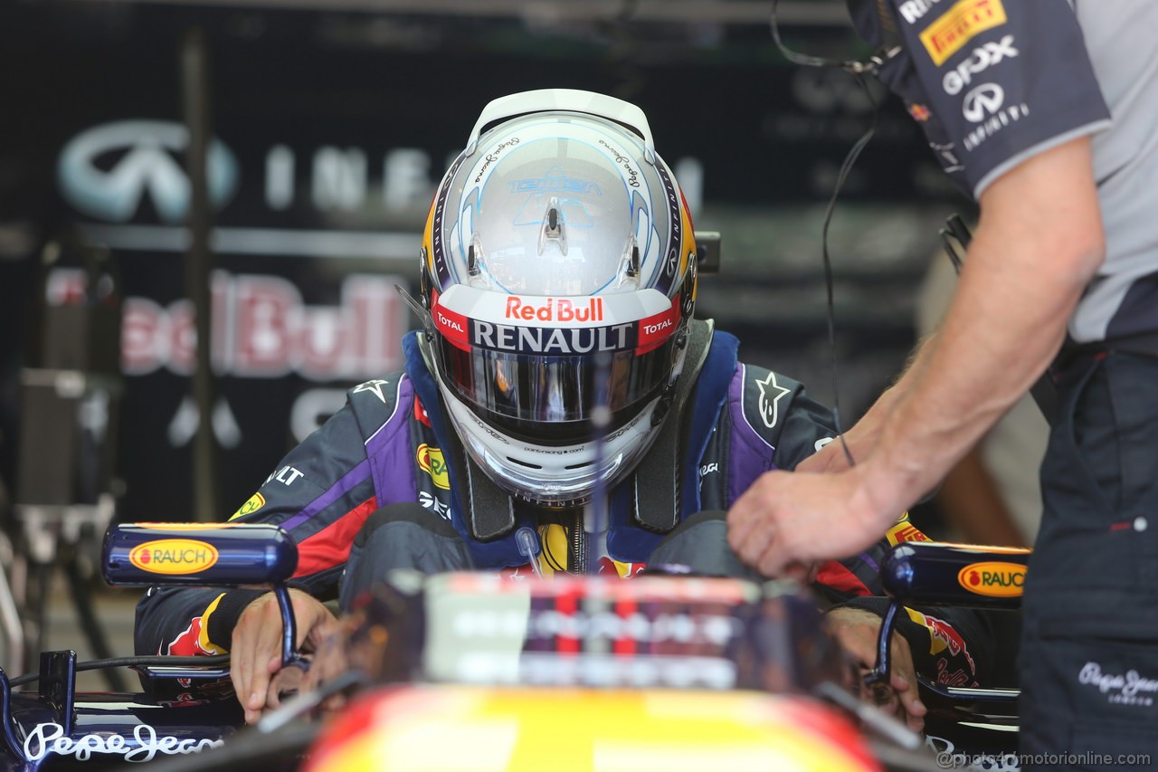 GP UNGHERIA, 26.07.2013-  Free practice 2, Sebastian Vettel (GER) Red Bull Racing RB9