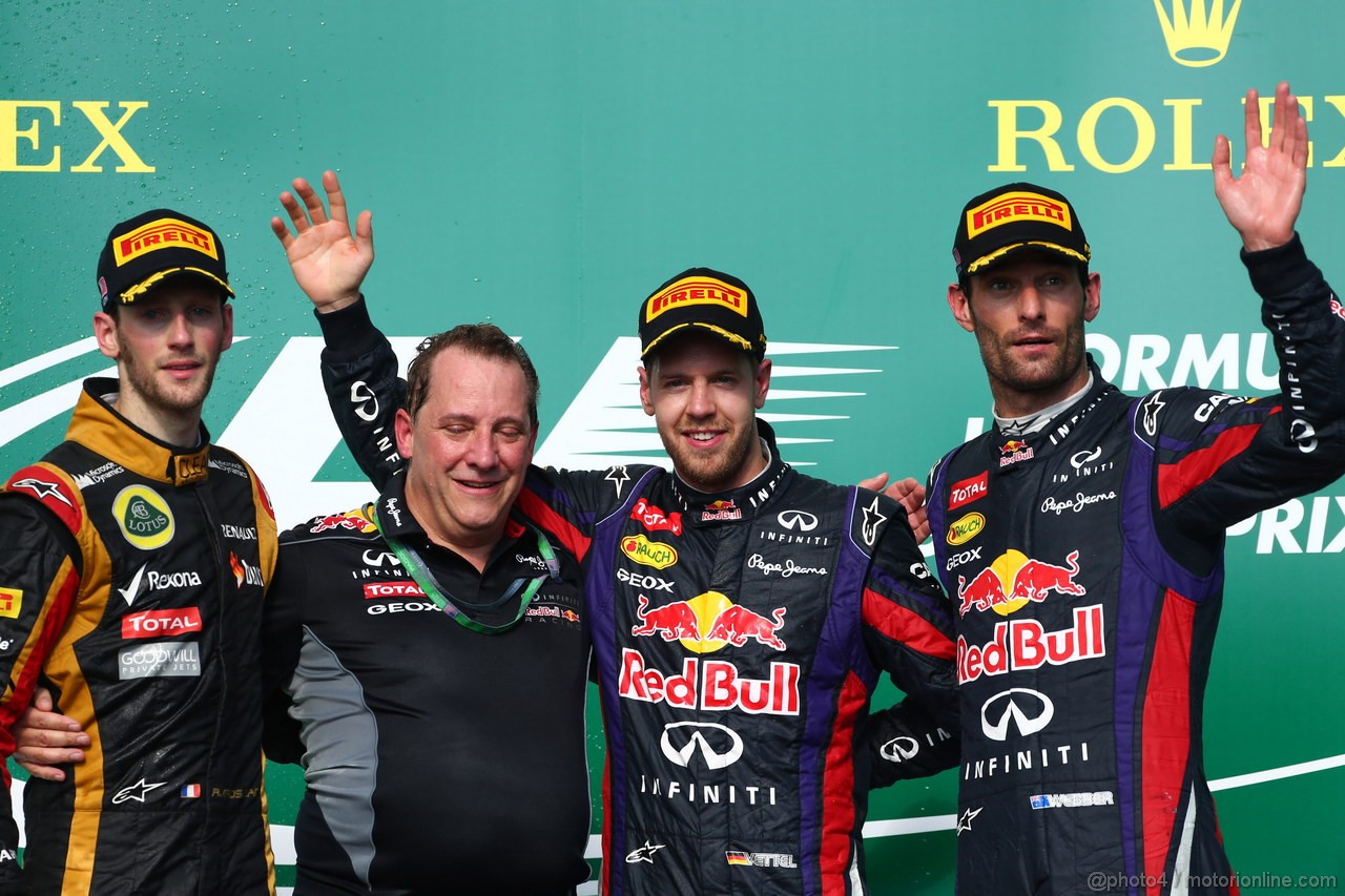 GP USA, 17.11.2013- Gara, Sebastian Vettel (GER) Red Bull Racing RB9 vincitore, secondo Romain Grosjean (FRA) Lotus F1 Team E21 e terzo Mark Webber (AUS) Red Bull Racing RB9
