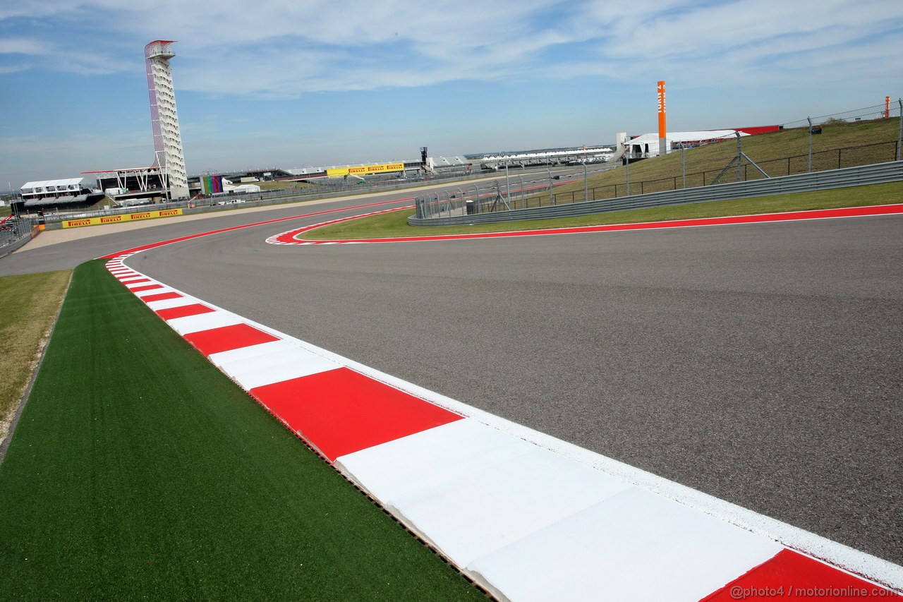 GP USA, 14.11.2013- 1st corner