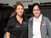 GP USA, 14.11.2013- Simona De Silvestro (SUI), IndyCar driver e Monisha Kaltenborn (AUT), CEO e Team Principal, Sauber F1 Team 
