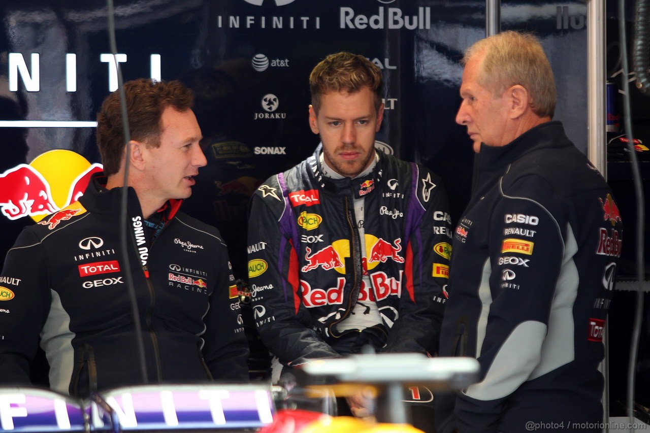 GP USA, 15.11.2013- Prove Libere 1, Christian Horner (GBR), Red Bull Racing, Sporting Director, Sebastian Vettel (GER) Red Bull Racing RB9 e Franz Tost, Scuderia Toro Rosso, Team Principal