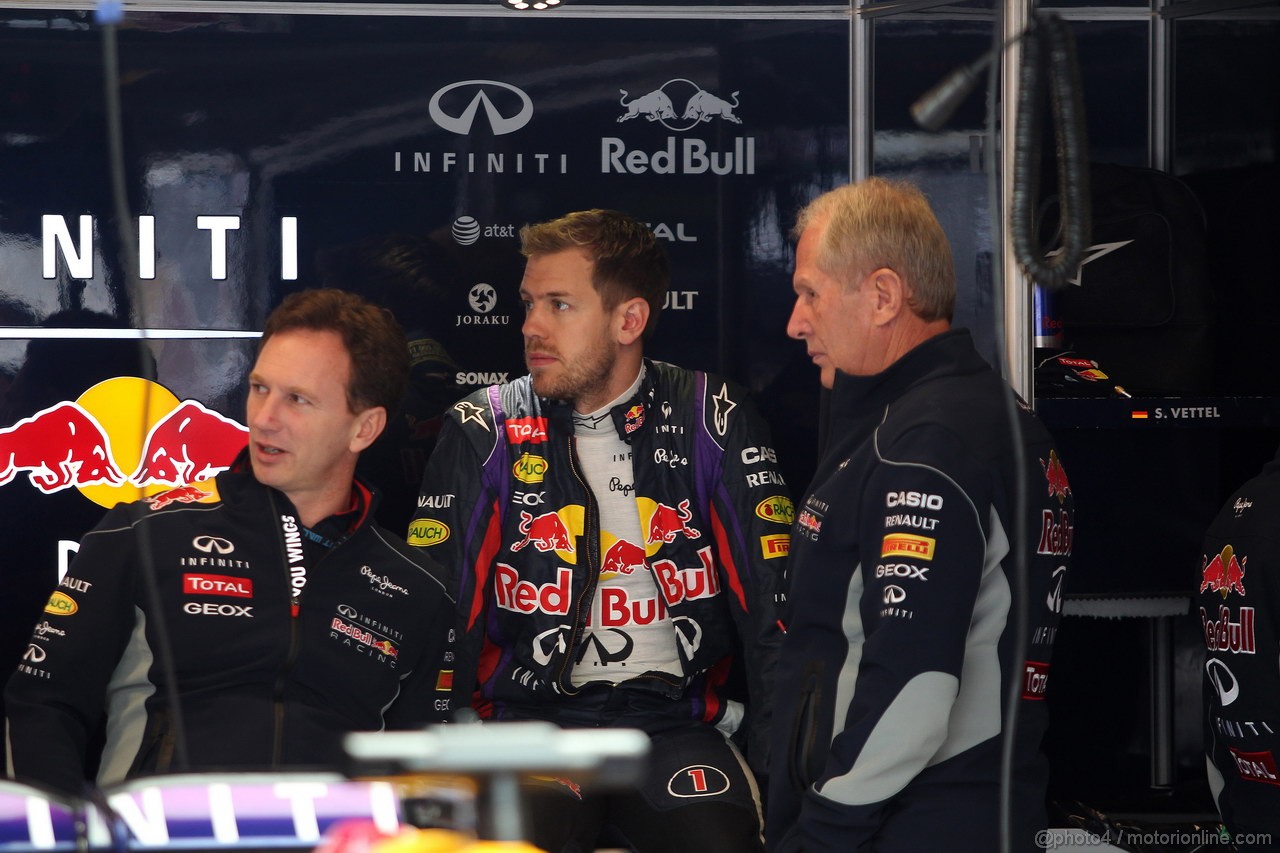 GP USA, 15.11.2013- Prove Libere 1, Christian Horner (GBR), Red Bull Racing, Sporting Director, Sebastian Vettel (GER) Red Bull Racing RB9 e Franz Tost, Scuderia Toro Rosso, Team Principal 
