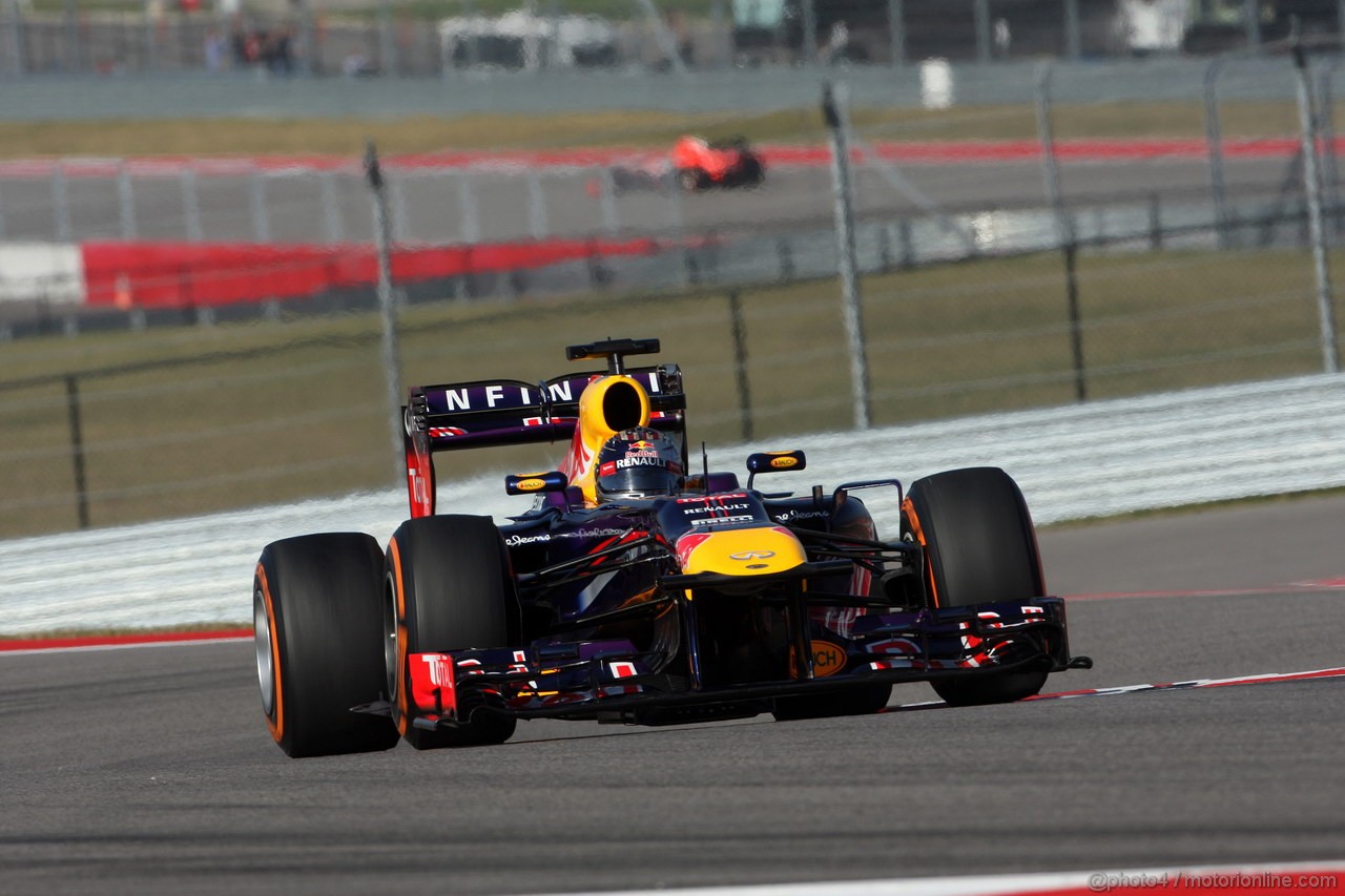 GP USA, 15.11.2013- Prove Libere 1, Sebastian Vettel (GER) Red Bull Racing RB9 