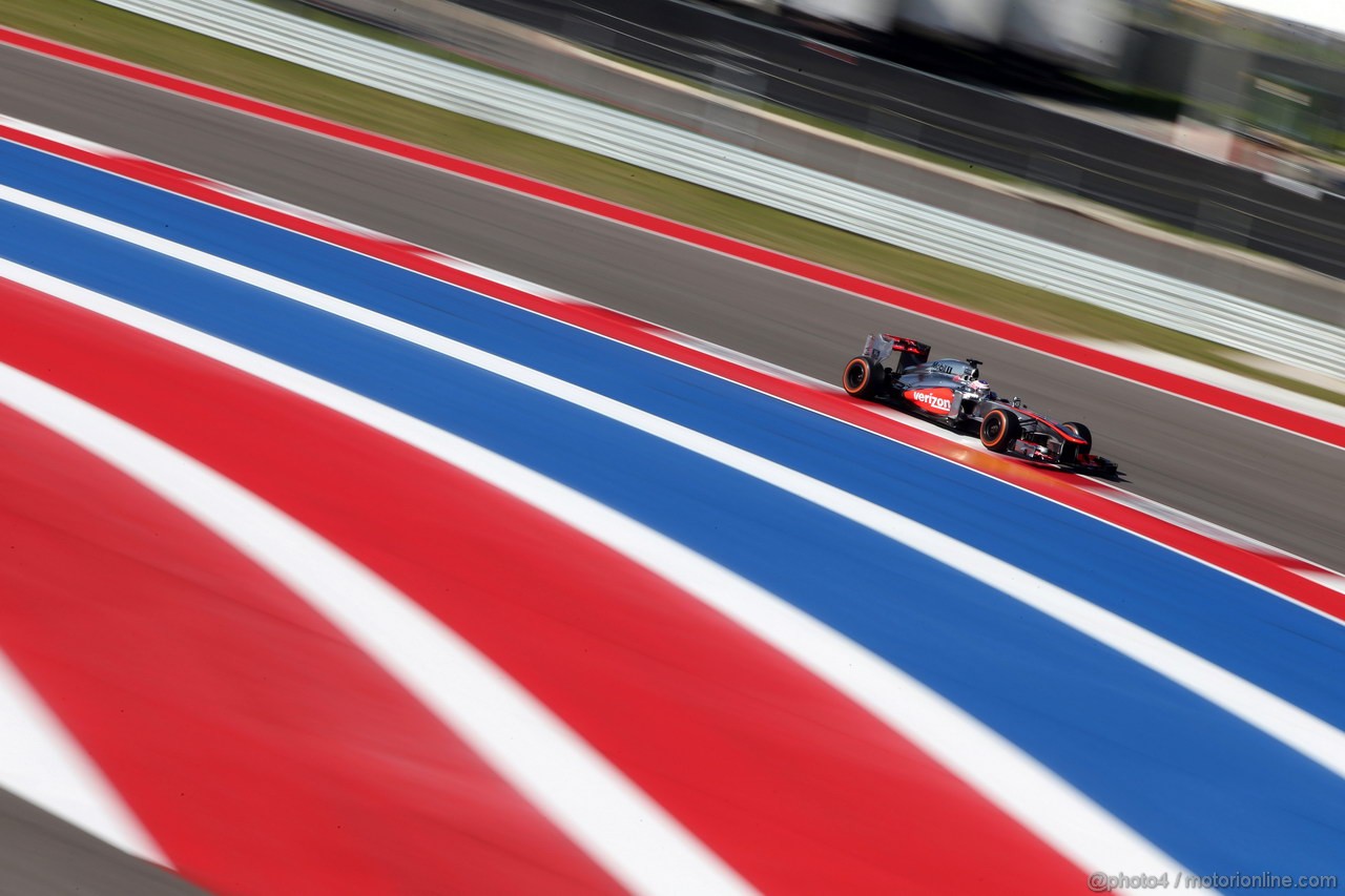 GP USA, 15.11.2013- Prove Libere 1, Jenson Button (GBR) McLaren Mercedes MP4-28 