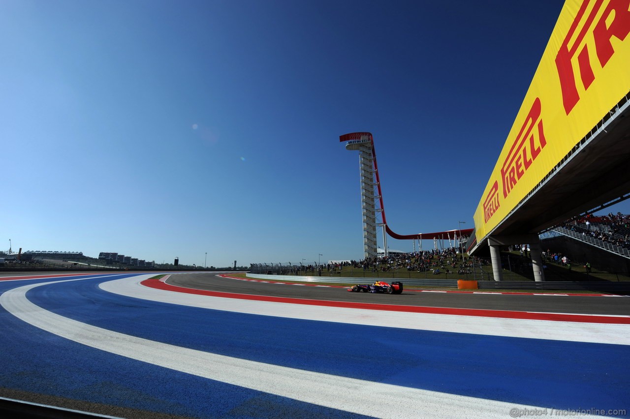 GP USA, 15.11.2013- Prove Libere 1, Sebastian Vettel (GER) Red Bull Racing RB9 