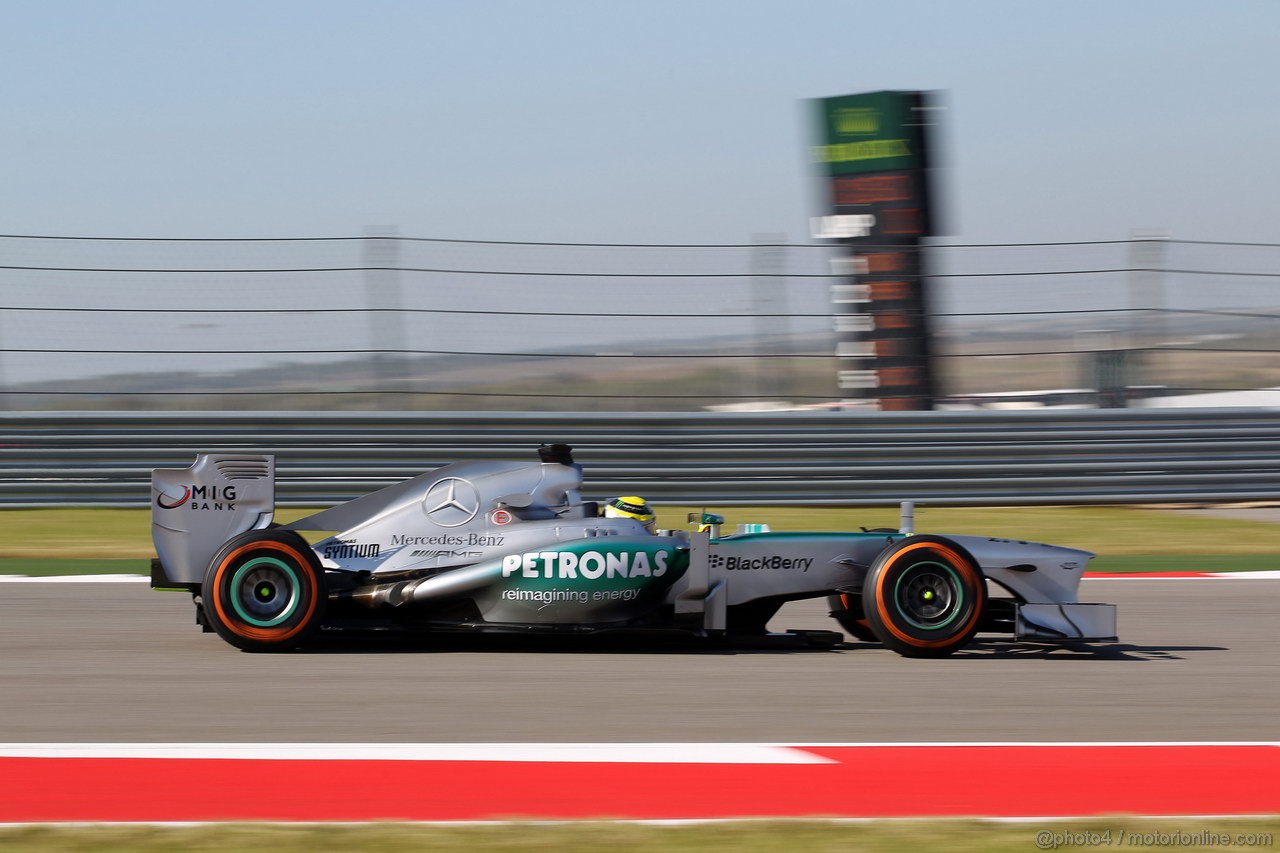 GP USA, 15.11.2013- Prove Libere 1, Nico Rosberg (GER) Mercedes AMG F1 W04 