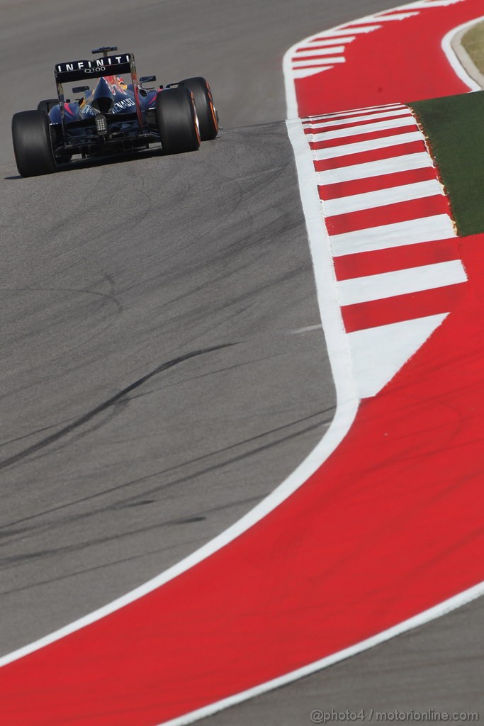 GP USA, 15.11.2013- Prove Libere 1, Sebastian Vettel (GER) Red Bull Racing RB9 
