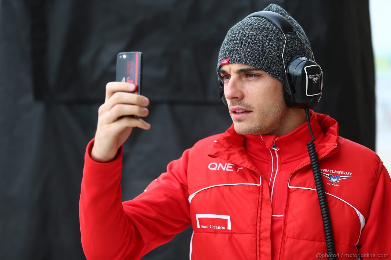 GP USA, 15.11.2013- Prove Libere 1, Jules Bianchi (FRA) Marussia F1 Team MR02 