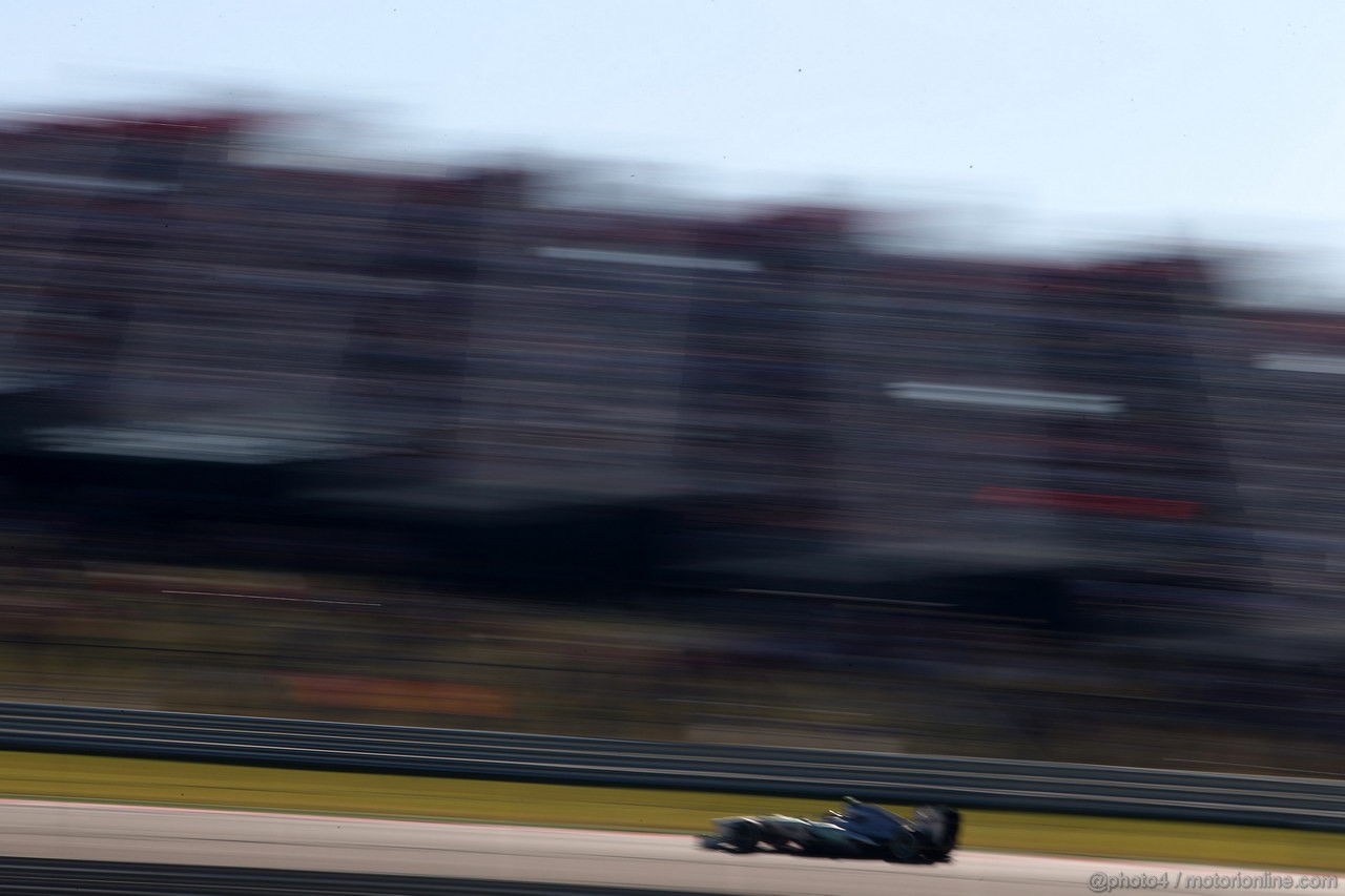 GP USA, 15.11.2013- Prove Libere 2, Lewis Hamilton (GBR) Mercedes AMG F1 W04 