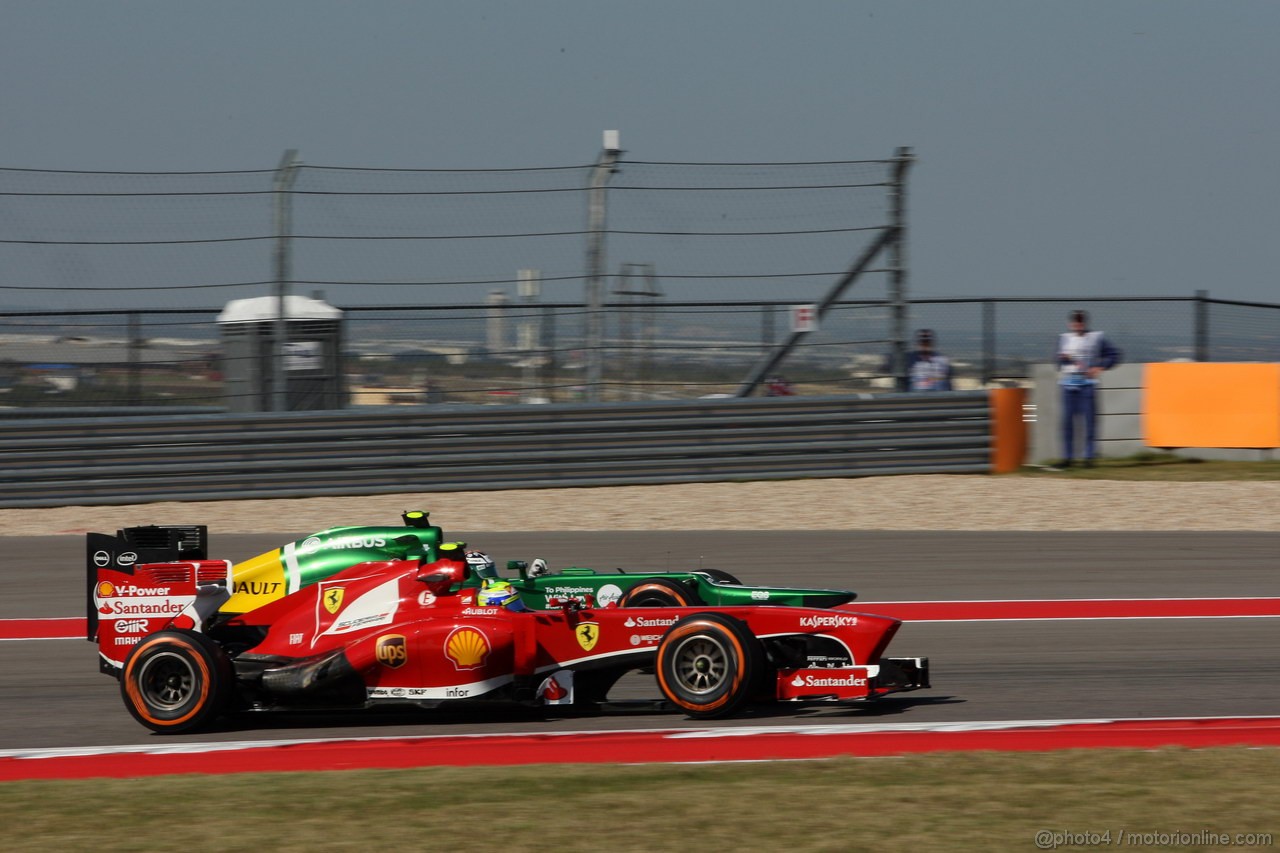 GP USA, 15.11.2013- Prove Libere 2, Felipe Massa (BRA) Ferrari F138 e Giedo Van der Garde (NED), Caterham F1 Team CT03 