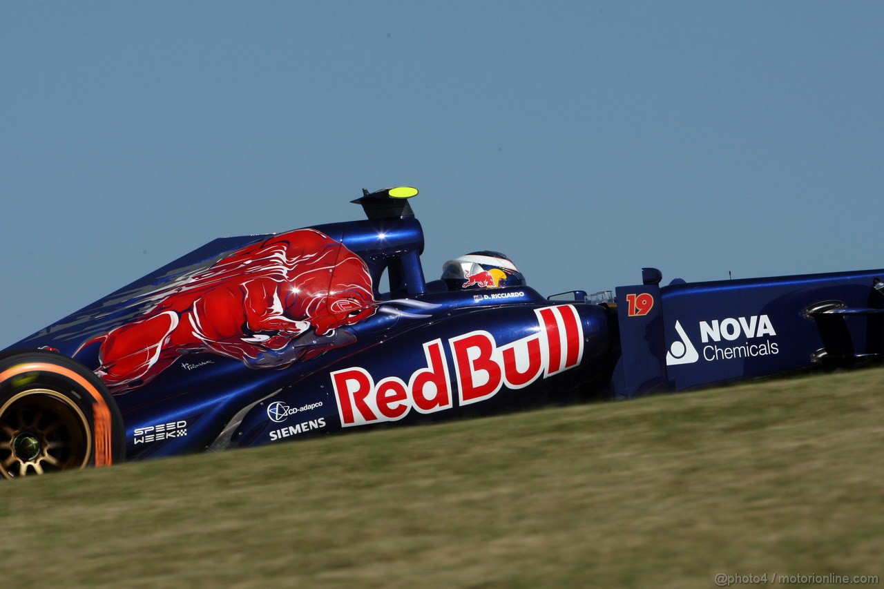 GP USA, 15.11.2013- Prove Libere 2, Daniel Ricciardo (AUS) Scuderia Toro Rosso STR8 