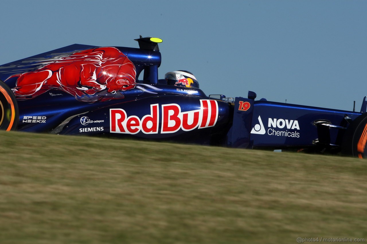 GP USA, 15.11.2013- Prove Libere 2, Daniel Ricciardo (AUS) Scuderia Toro Rosso STR8 