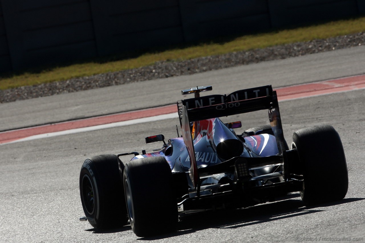 GP USA, 15.11.2013- Prove Libere 2, Mark Webber (AUS) Red Bull Racing RB9 
