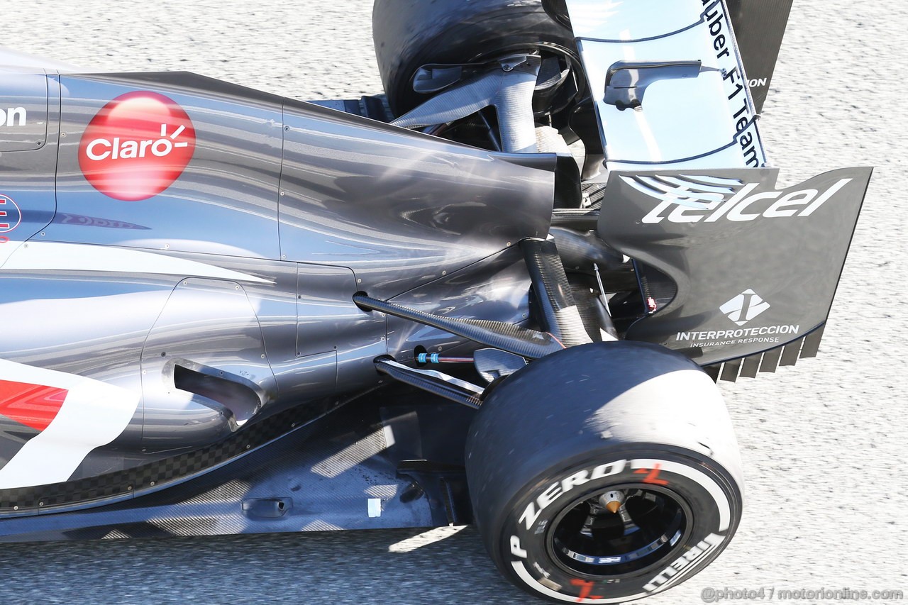 JEREZ TEST FEBBRAIO 2013, Sauber C32 rear suspension e exhaust, running temperature sensors.
07.02.2013. 