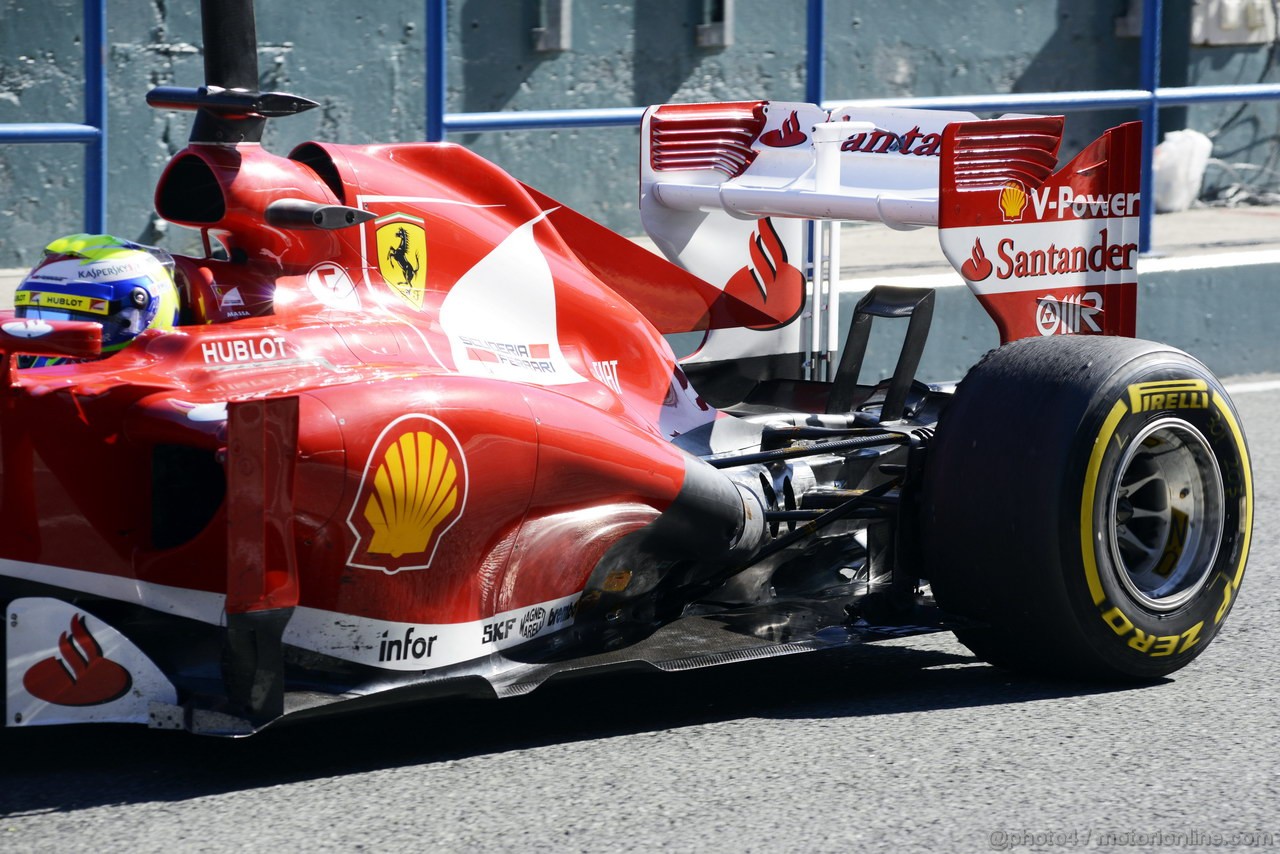 JEREZ TEST FEBBRAIO 2013, Felipe Massa (BRA) Ferrari F138 exhaust e rear suspension detail.
07.02.2013. 