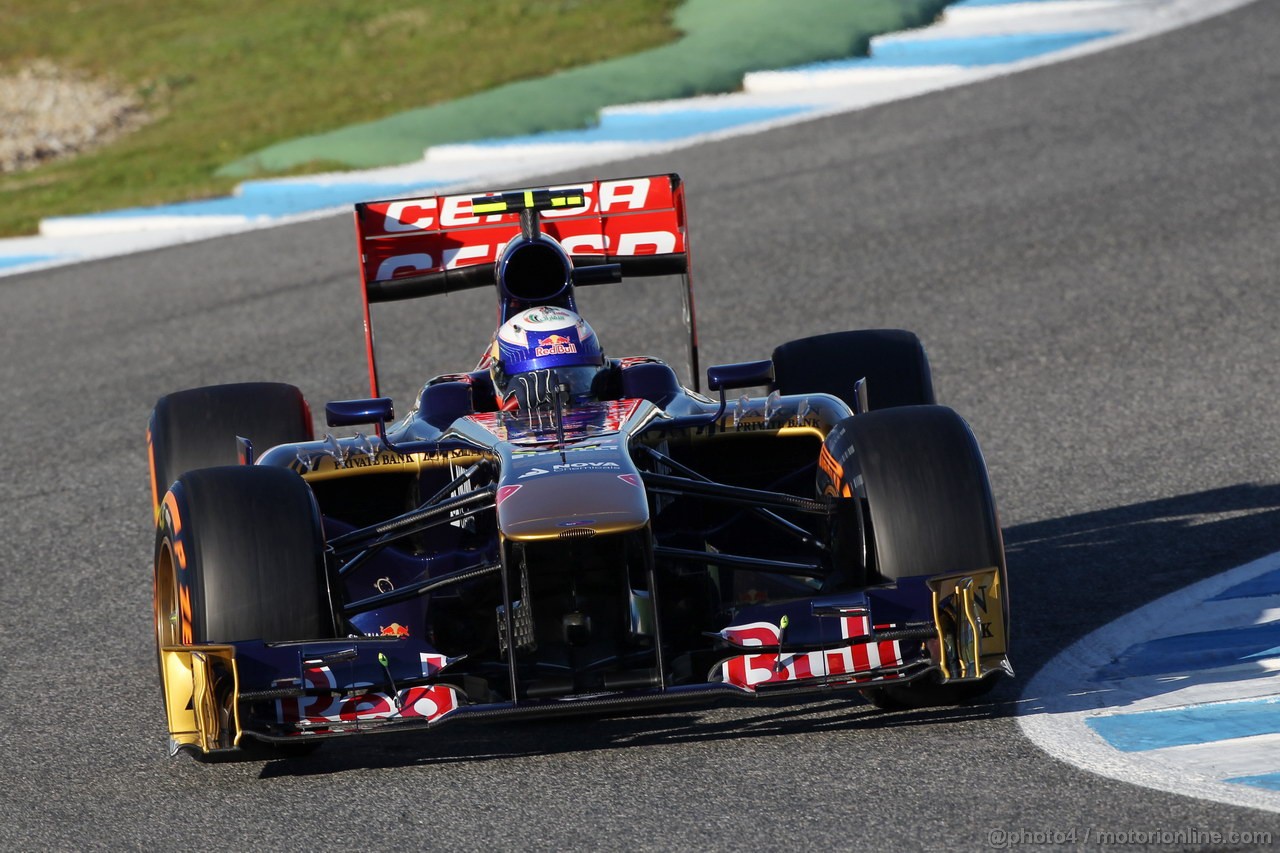 JEREZ TEST FEBBRAIO 2013, Daniel Ricciardo (AUS) Scuderia Toro Rosso STR8.
