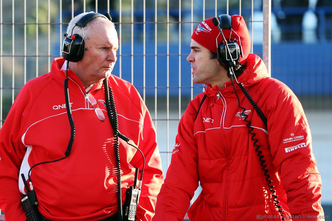 JEREZ TEST FEBBRAIO 2013, (L to R): John Booth (GBR) Marussia F1 Team Team Principal with Marc Hynes (GBR) Marussia F1 Team Driver Coach.
