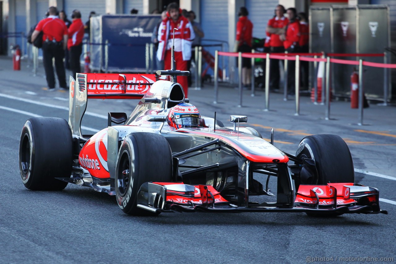 JEREZ TEST FEBBRAIO 2013, Jenson Button (GBR) McLaren MP4-28.
