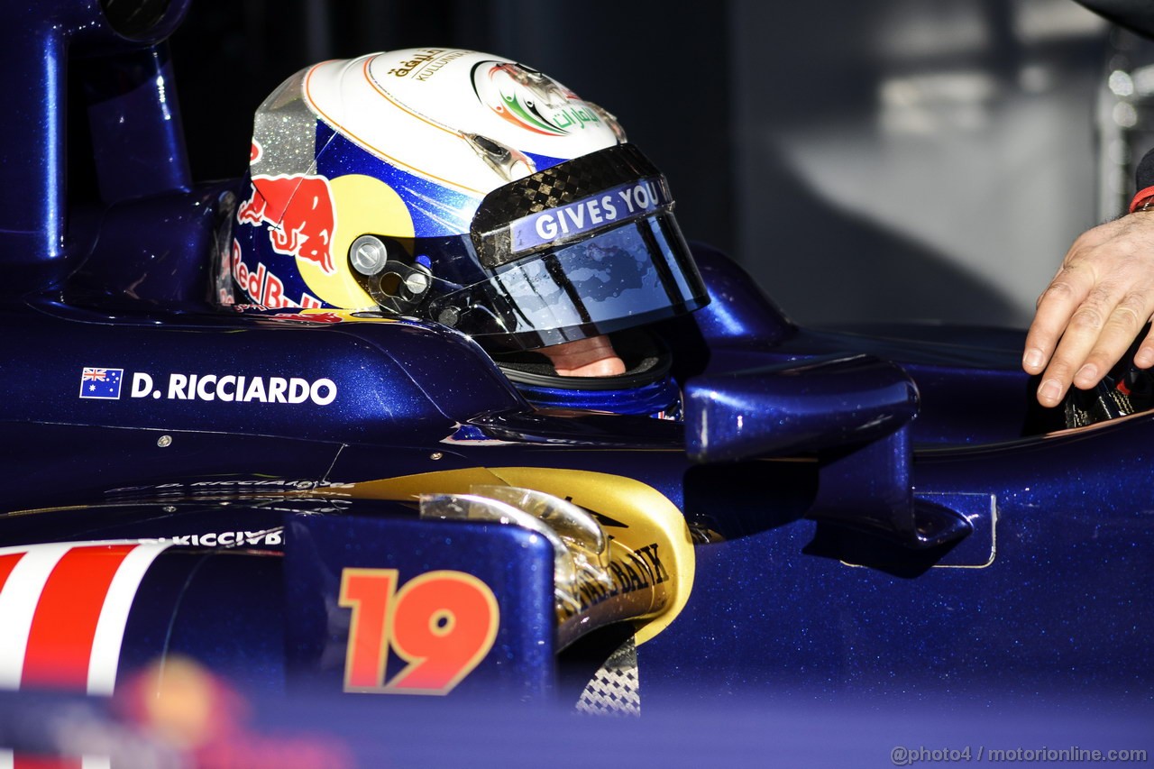 JEREZ TEST FEBBRAIO 2013, Daniel Ricciardo (AUS) Scuderia Toro Rosso STR8.
06.02.2013. 