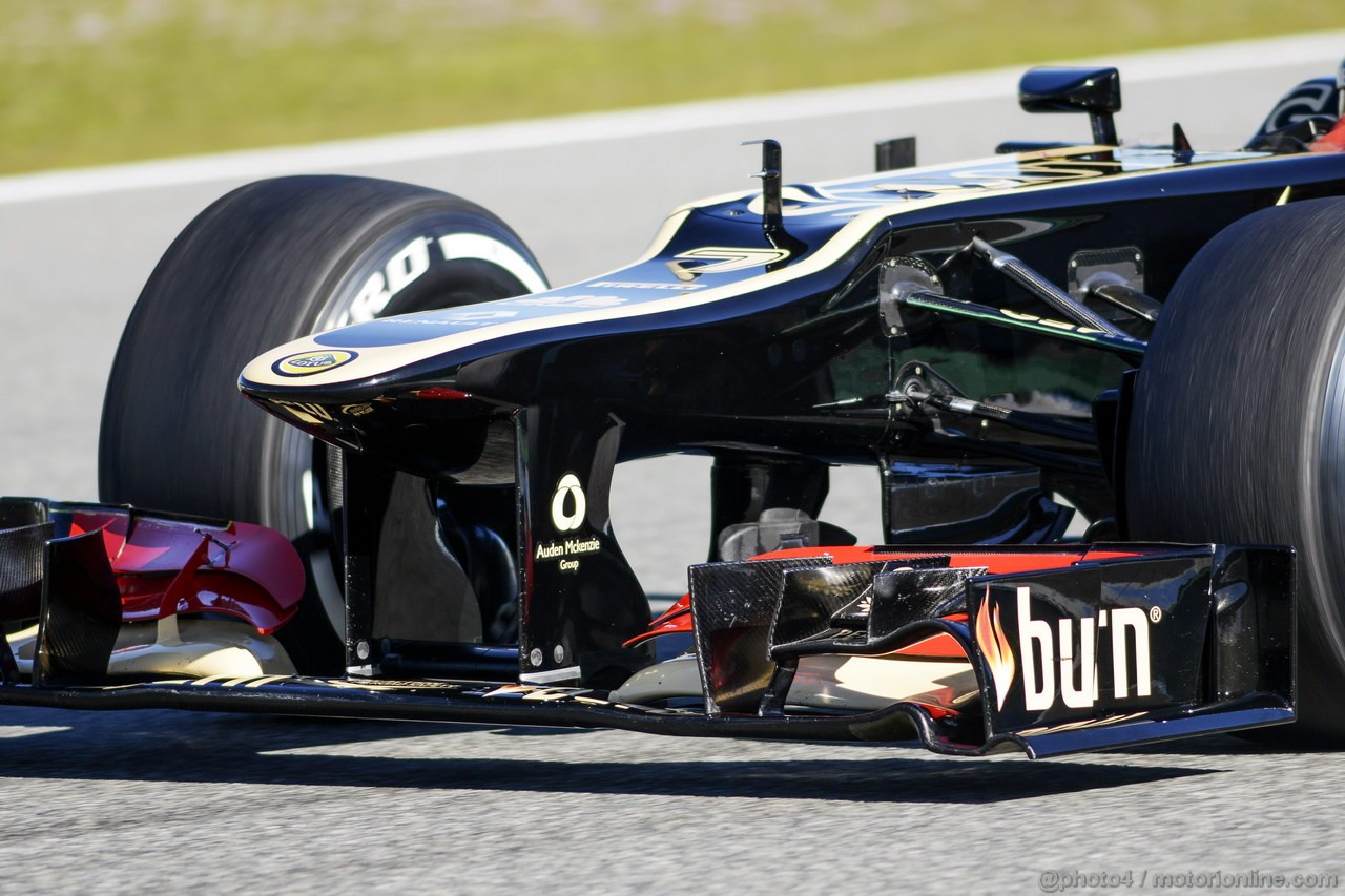 JEREZ TEST FEBBRAIO 2013, Lotus F1 E21 nosecone e front wing.
