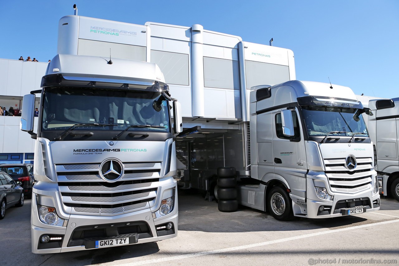 JEREZ TEST FEBBRAIO 2013, Mercedes AMG F1 trucks in the paddock.
08.02.2013. 
