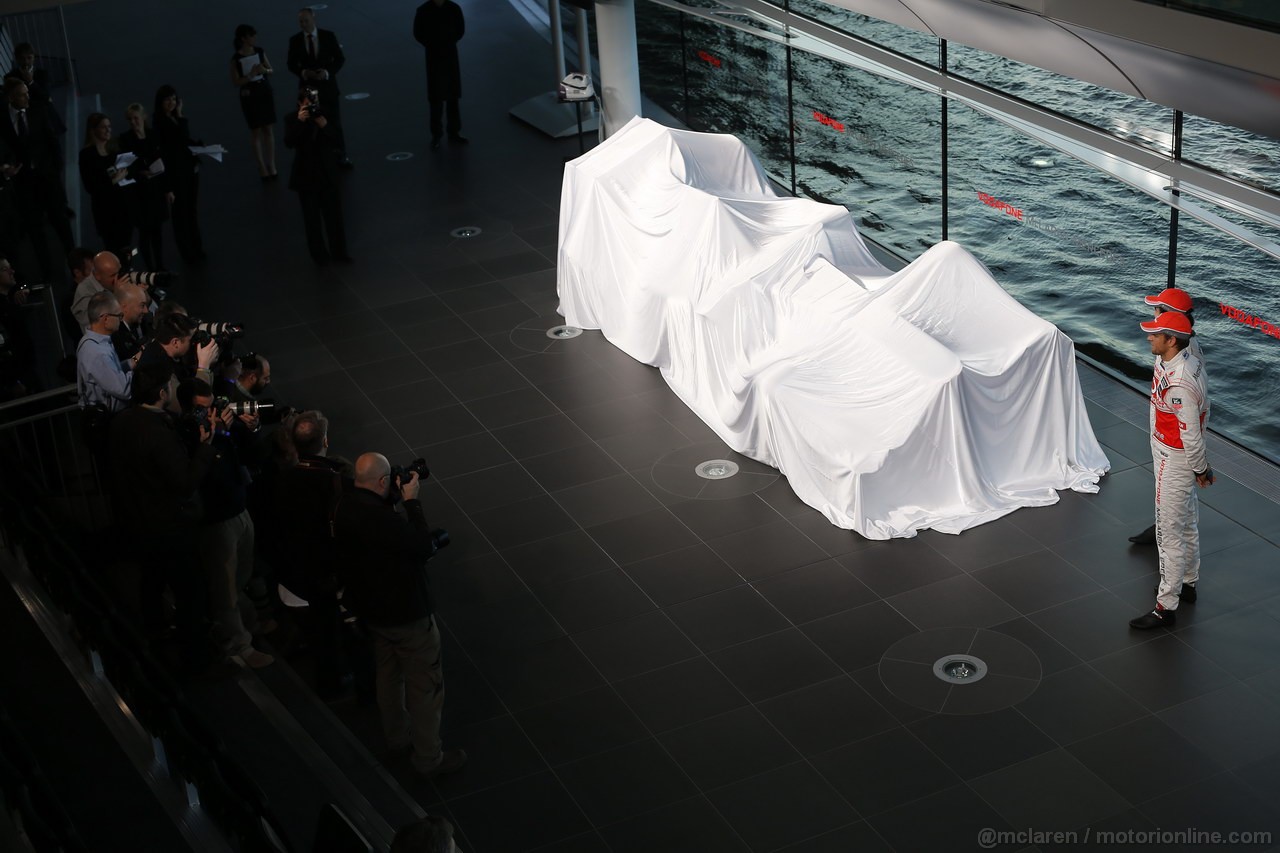 MCLAREN MP4-28
