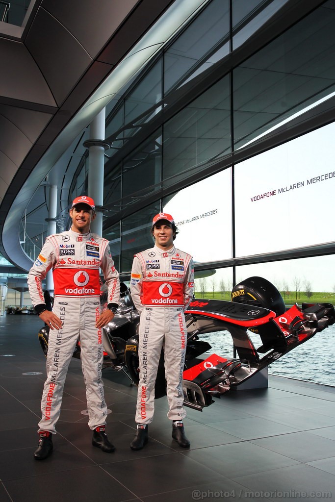 MCLAREN MP4-28