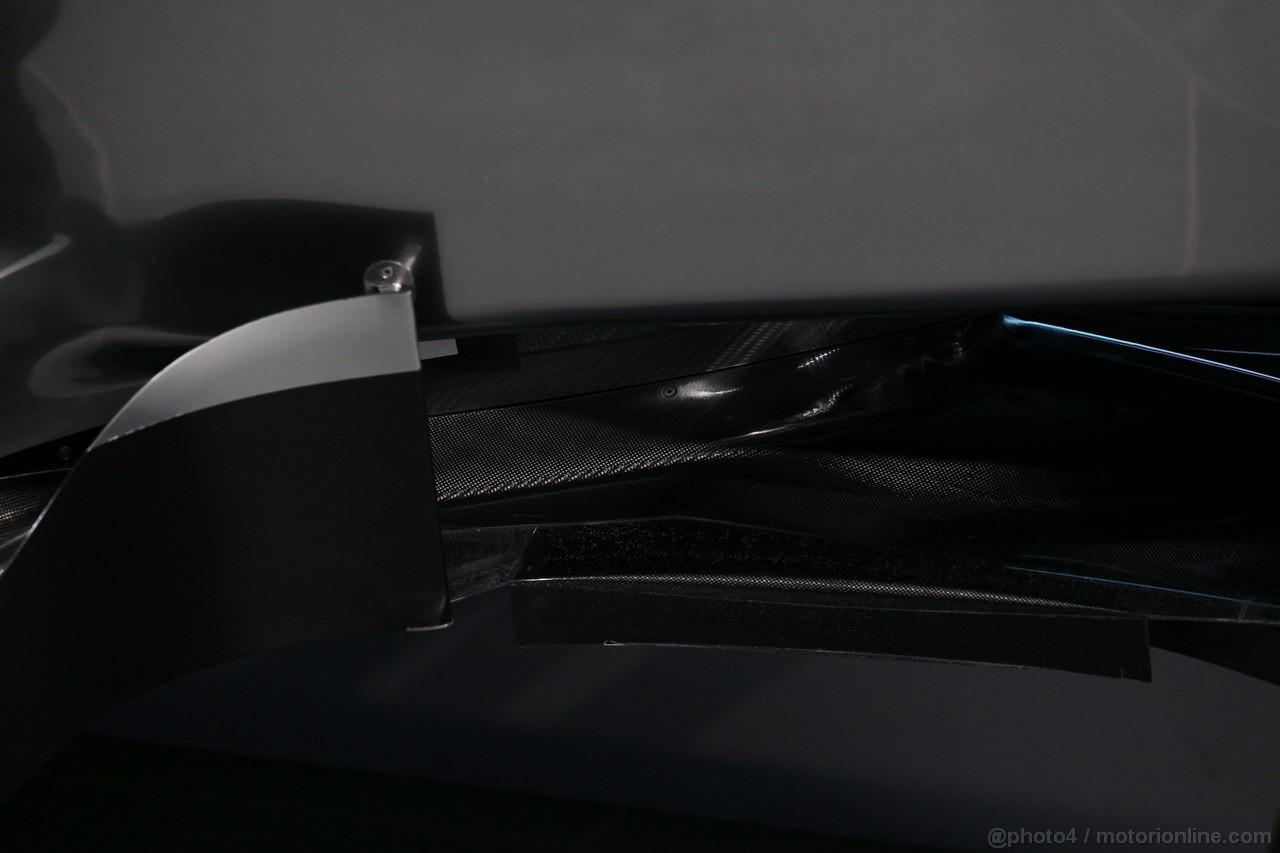 MCLAREN MP4-28
