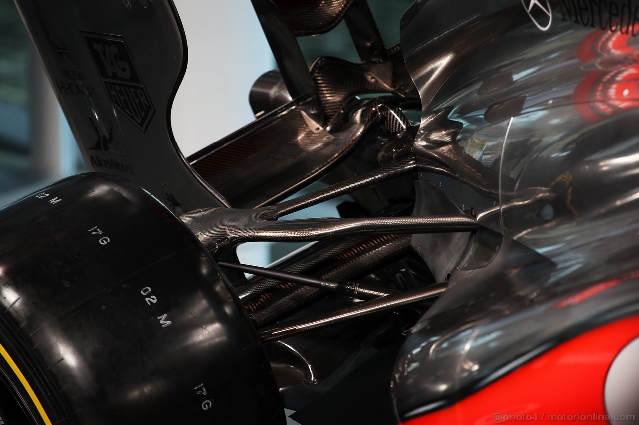MCLAREN MP4-28, McLaren MP4-28 rear suspension detail.
31.01.2013. McLaren MP4-28 Launch, McLaren Technology Centre, Woking, England.
