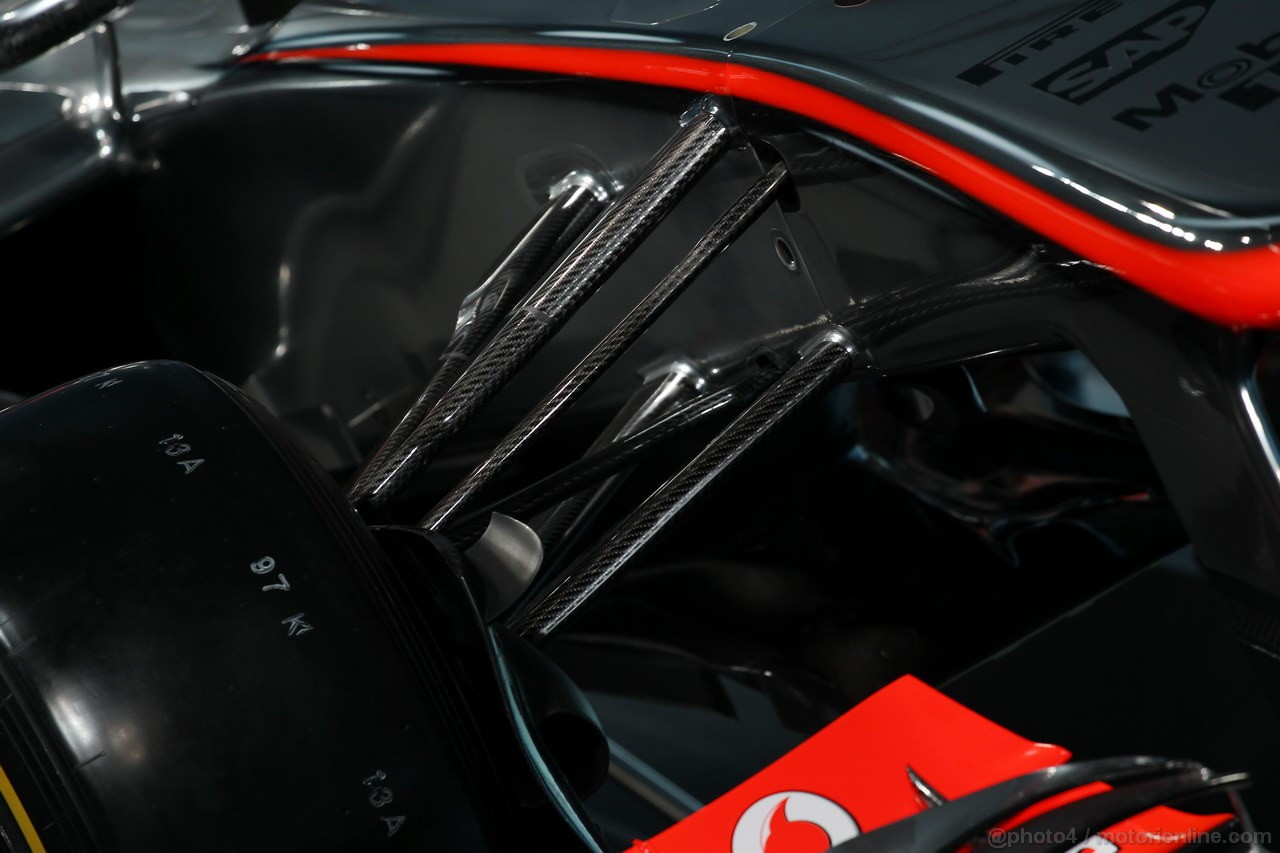 MCLAREN MP4-28, McLaren MP4-28 front suspension.
31.01.2013. McLaren MP4-28 Launch, McLaren Technology Centre, Woking, England.
