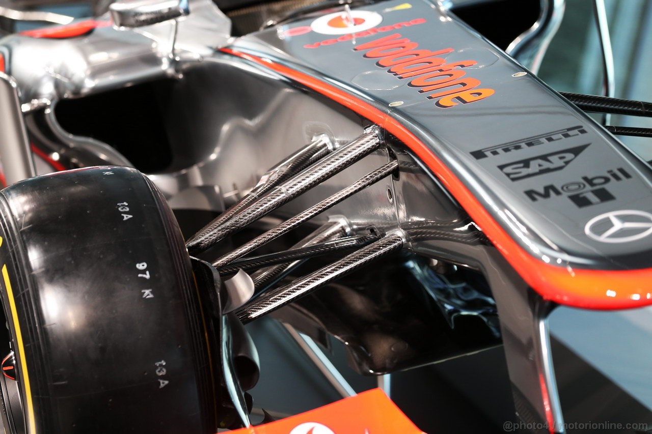 MCLAREN MP4-28, McLaren MP4-28 front suspension detail.
31.01.2013. McLaren MP4-28 Launch, McLaren Technology Centre, Woking, England.
