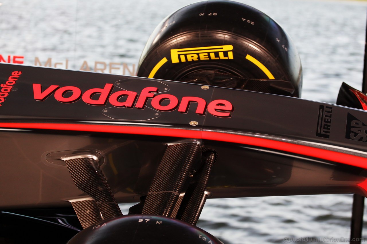 MCLAREN MP4-28