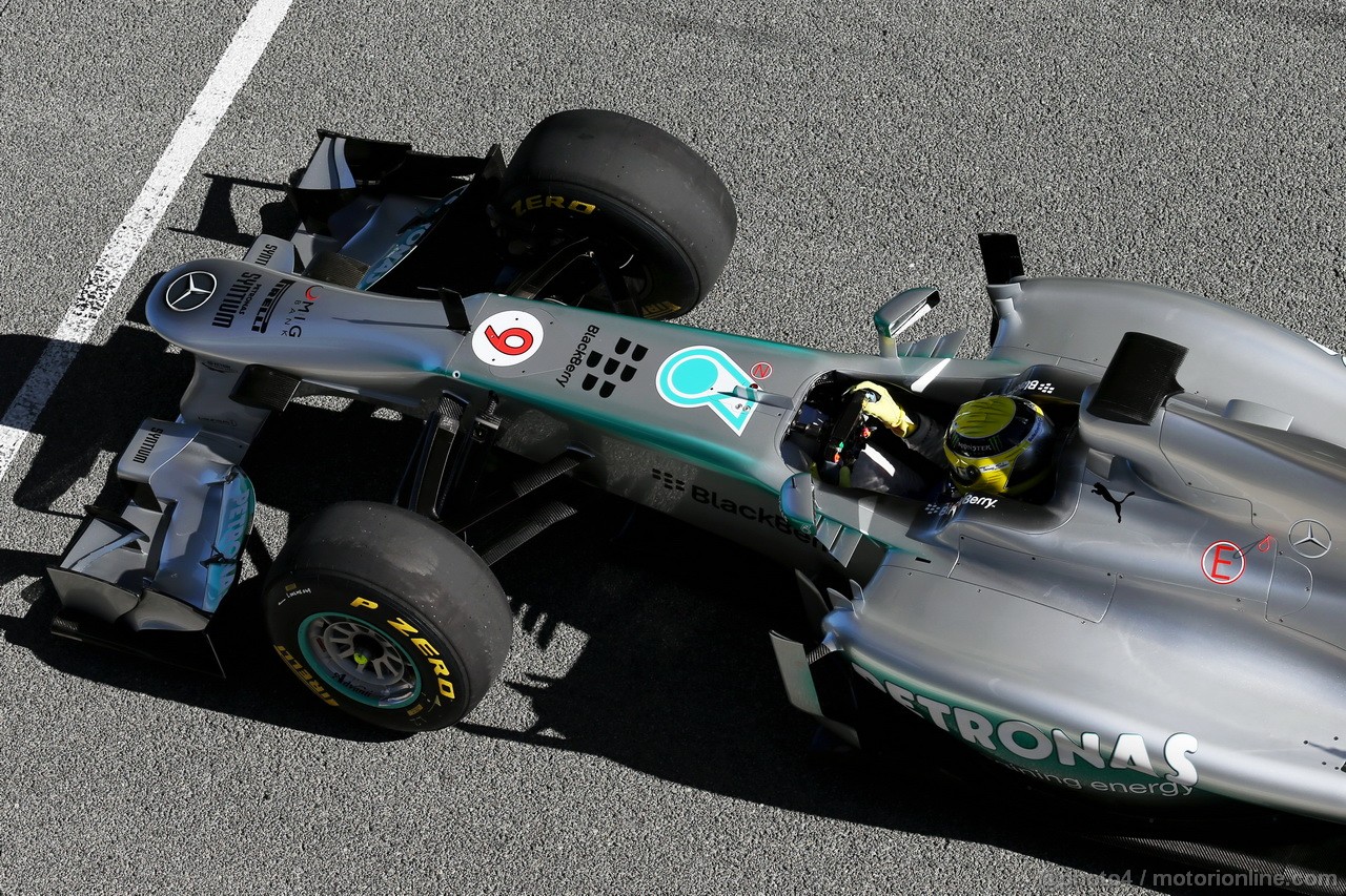 MERCEDES F1 W04, Nico Rosberg (GER) Mercedes AMG F1 W04 - first run.
