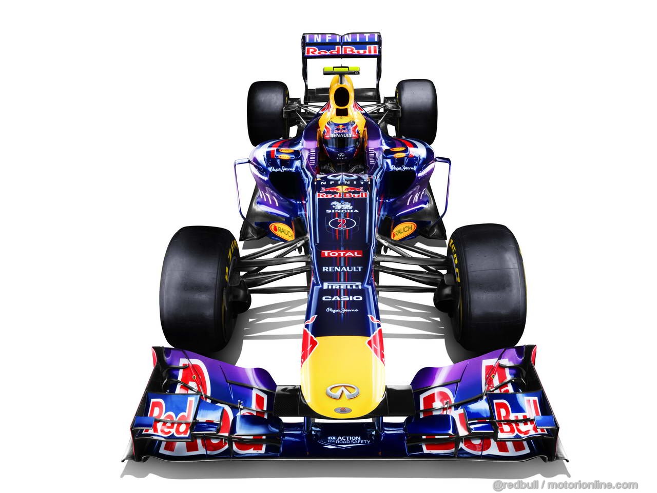 RED BULL RB9