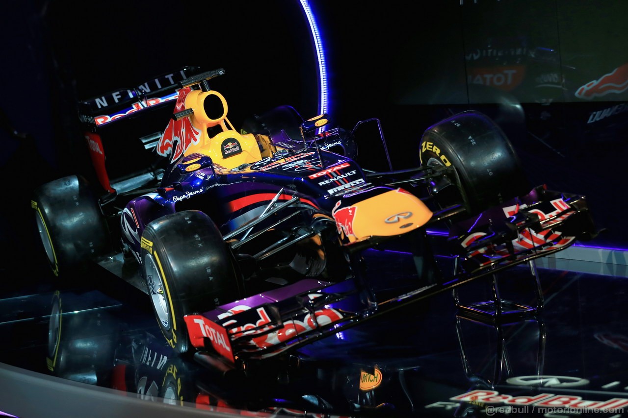 RED BULL RB9, MILTON KEYNES, ENGLAND - FEBRUARY 03:  The new Infiniti Red Bull Racing RB9 at the launch on February 3, 2013 in Milton Keynes, England.  (Photo by Richard Heathcote/Getty Images)