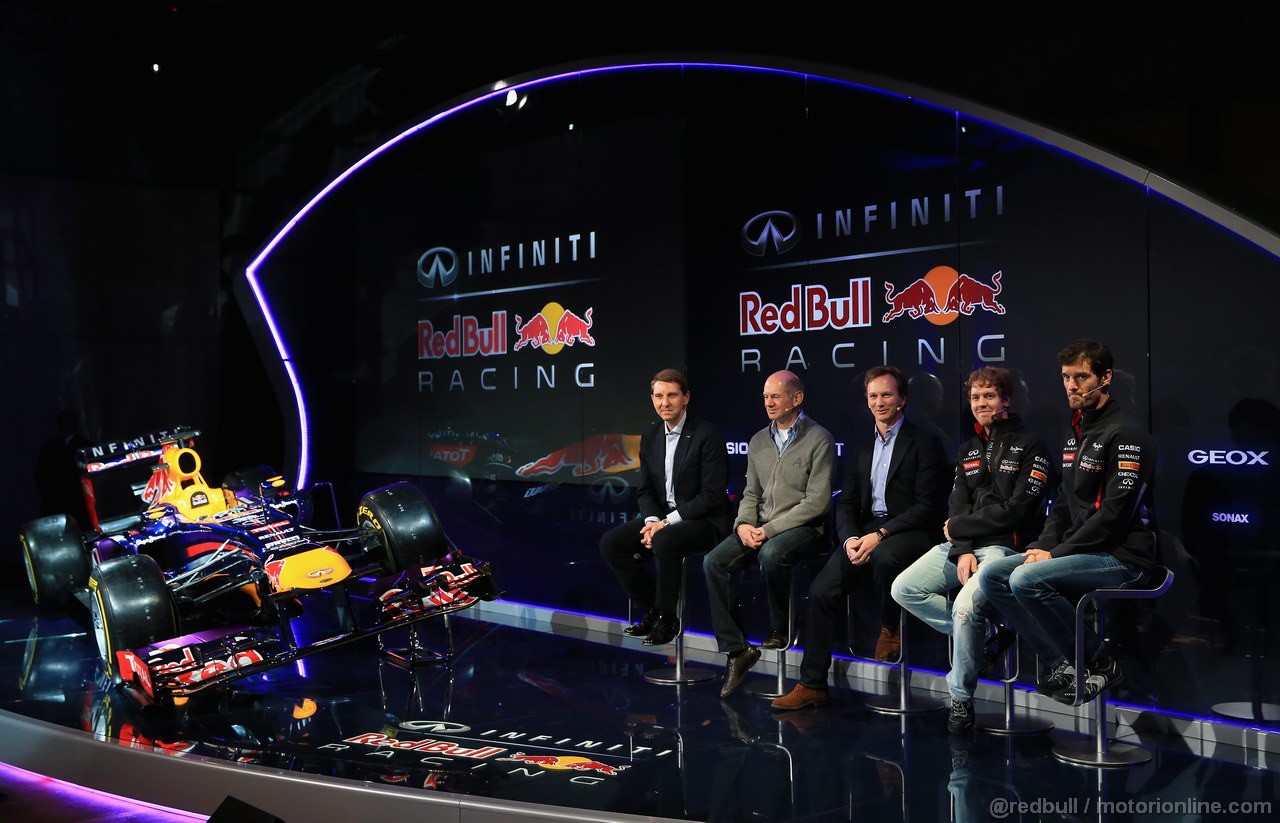 RED BULL RB9, MILTON KEYNES, ENGLAND - FEBRUARY 03: (L-R) Simon Sproule, Infiniti Corporate Vice-President Global Marketing, Adrian Newey, Chief Technical Officer, Christian Horner, Team Principle, Mark Webber of Australia, e Sebastian Vettel of Germany talk to the guests during the Infiniti Red Bull Racing RB9 launch on February 3, 2013 in Milton Keynes, England. (Photo by Richard Heathcote/Getty Images)